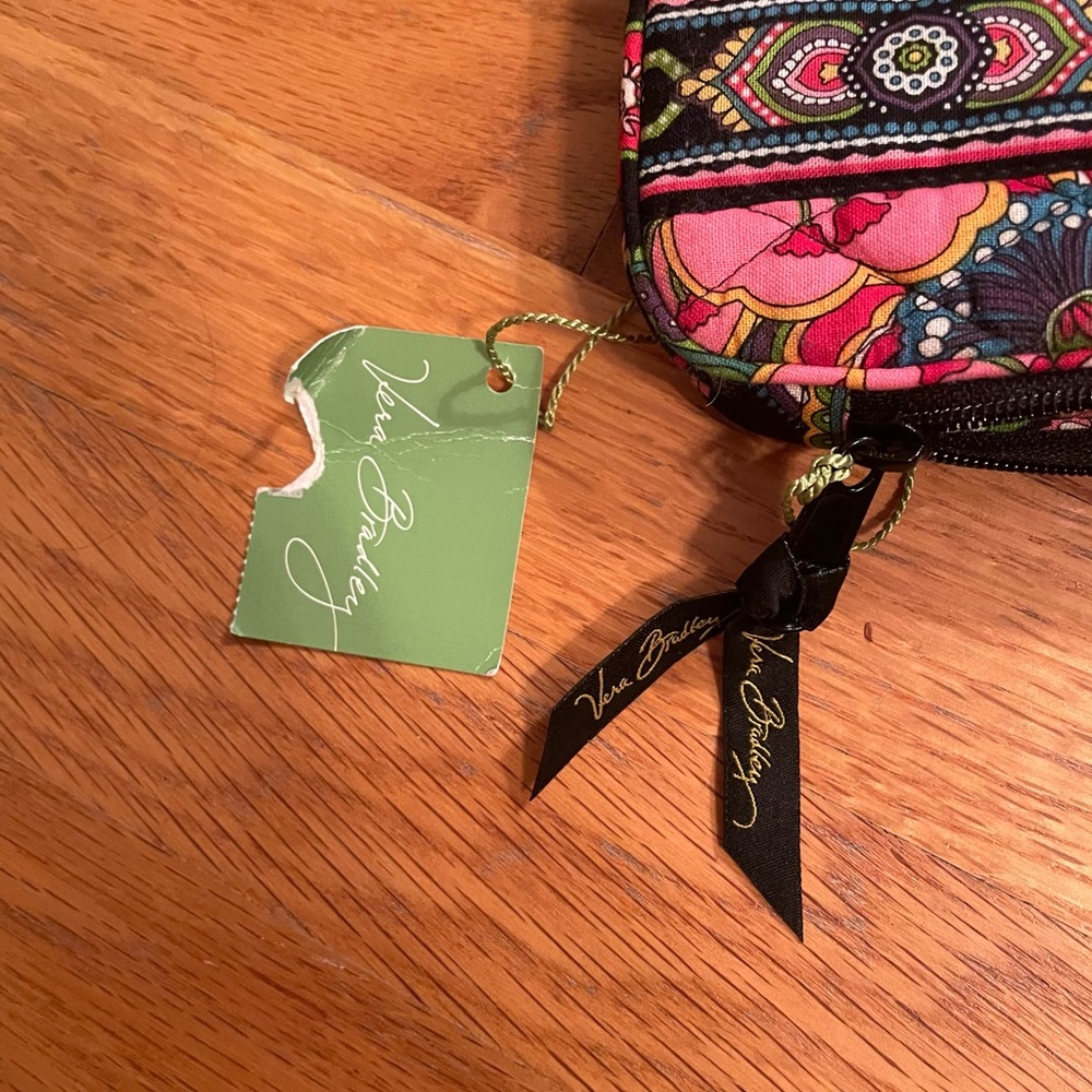 Vera Bradley E-Reader Sleeve - Picture 3 of 3